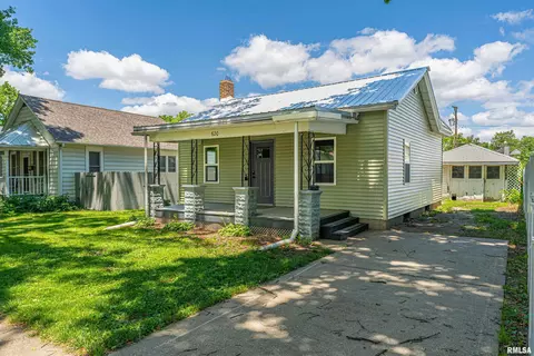 620 Lincoln Ave, Lincoln, IL 62656