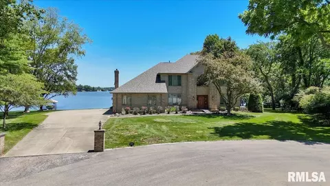 36 W Fairview Ln, Springfield, IL 62711 photo 2