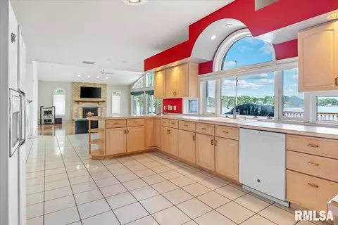 36 W Fairview Ln, Springfield, IL 62711 photo 12