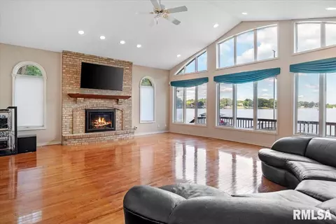 36 W Fairview Ln, Springfield, IL 62711 photo 6