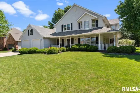 404 Colbrook Dr, Springfield, IL 62702 photo 2