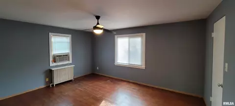 823 W Monroe St, Springfield, IL 62704 photo 10