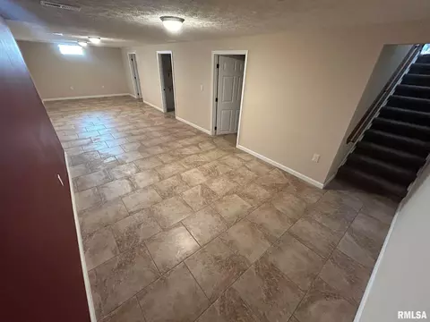 3029 E Griffiths Ave, Springfield, IL 62702 photo 12