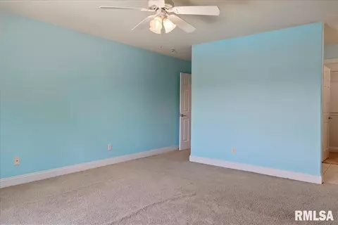 Bedroom - 2308 Connie Dr, Springfield, IL 62704 photo 11 of 14