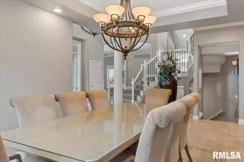 Dining - 2308 Connie Dr, Springfield, IL 62704 photo 2 of 2