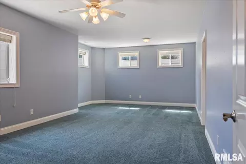 Bedroom - 2308 Connie Dr, Springfield, IL 62704 photo 12 of 14