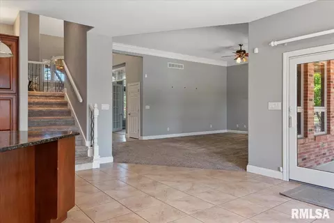 Entry Way - 2308 Connie Dr, Springfield, IL 62704 photo 8 of 10