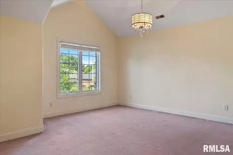 Bedroom - 2308 Connie Dr, Springfield, IL 62704 photo 3 of 14