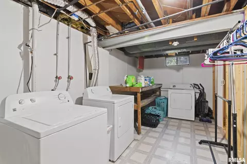 Other - 2528 S Walnut St, Springfield, IL 62704 photo 13 of 14