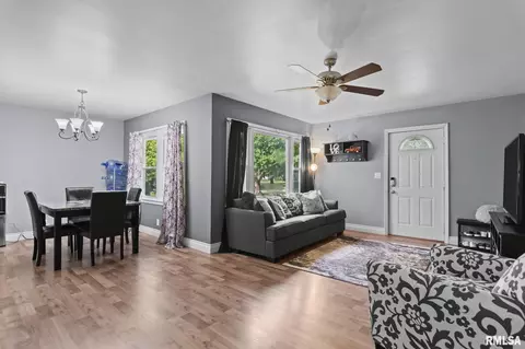 Other - 2528 S Walnut St, Springfield, IL 62704 photo 5 of 14