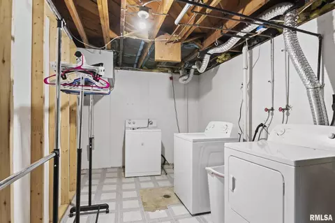 Other - 2528 S Walnut St, Springfield, IL 62704 photo 14 of 14