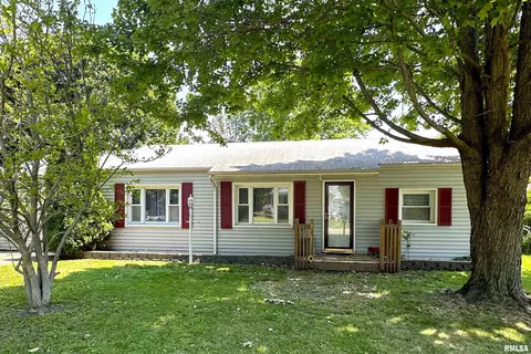 304 N Blayney St, Alexis, IL 61412