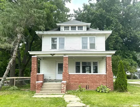 121 Main St, Maquon, IL 61458