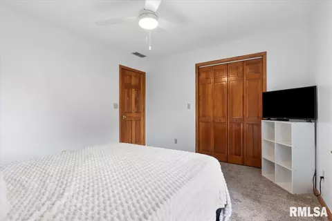 Bedroom - 520 Teal Dr, Chatham, IL 62629 photo 8 of 9