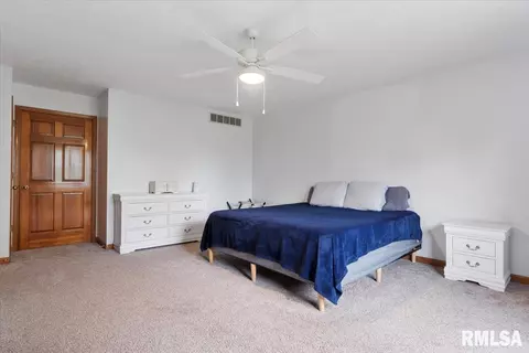 Bedroom - 520 Teal Dr, Chatham, IL 62629 photo 3 of 9