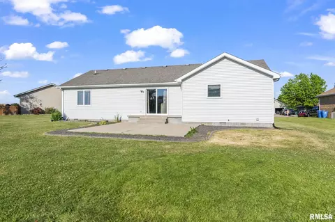 803 N Bitterroot Ct, Athens, IL 62613 photo 21
