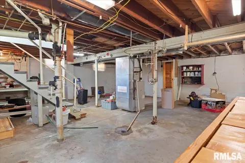 Other - 2424 S 6th St, Springfield, IL 62703 photo 1 of 3