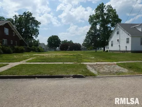 151 S Main St, Winchester, IL 62694