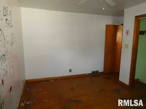 2228 Grandview Ave, Springfield, IL 62702 photo 14