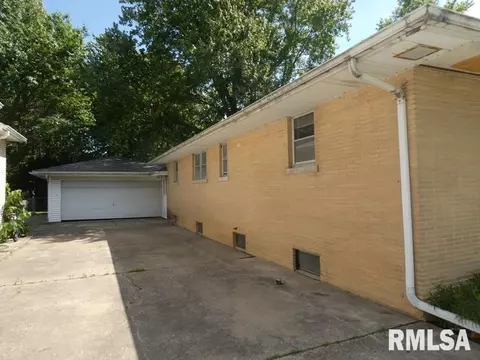 2228 Grandview Ave, Springfield, IL 62702 photo 22