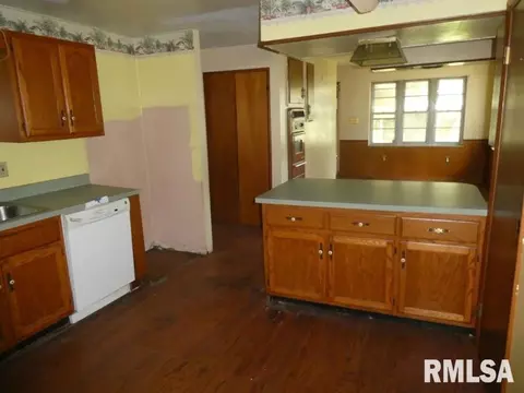 2228 Grandview Ave, Springfield, IL 62702 photo 5