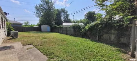 Exterior - 26 Ridge Ct, Springfield, IL 62703 photo 4 of 4