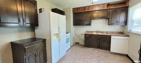 Kitchen - 26 Ridge Ct, Springfield, IL 62703 photo 1 of 1