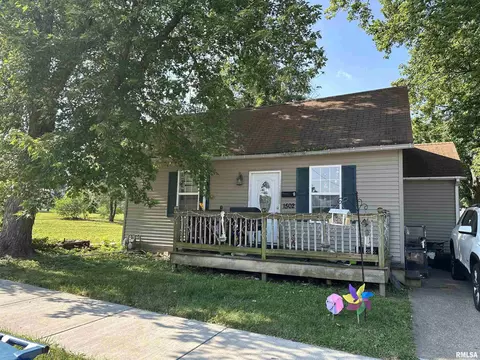 1502 Lind St, Quincy, IL 62301