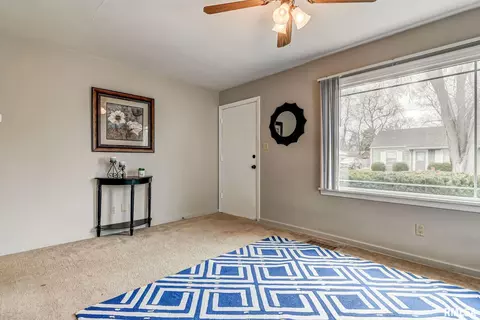 3026 S 3rd St, Springfield, IL 62703 photo 6