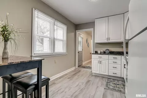 3026 S 3rd St, Springfield, IL 62703 photo 10