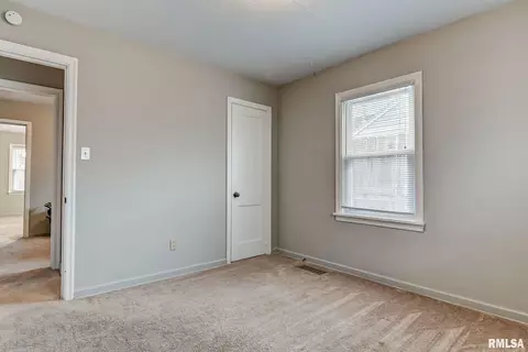 3026 S 3rd St, Springfield, IL 62703 photo 21