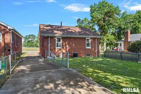 2116 N 5th St, Springfield, IL 62702 photo 24