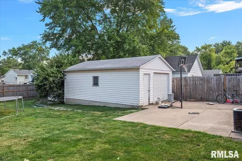 2325 Stokebridge Rd, Springfield, IL 62702 photo 25