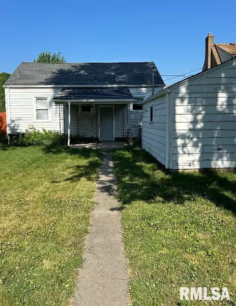 2122 N 21st St, Springfield, IL 62702 photo 2