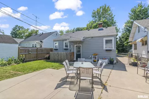 2224 Holmes Ave, Springfield, IL 62704 photo 25