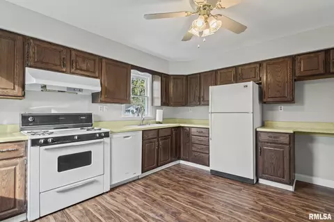 2322 Grandview Ave, Springfield, IL 62702 photo 8