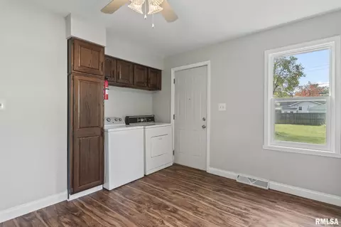 2322 Grandview Ave, Springfield, IL 62702 photo 11