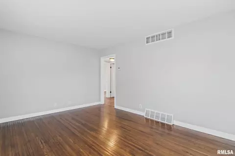 2322 Grandview Ave, Springfield, IL 62702 photo 6