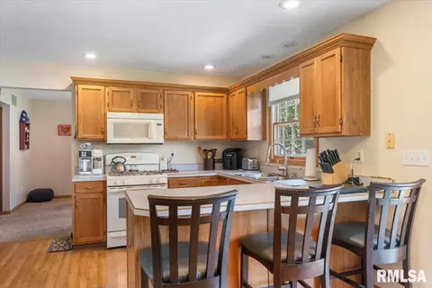 63 Walnut Valley Dr, Springfield, IL 62707 photo 13