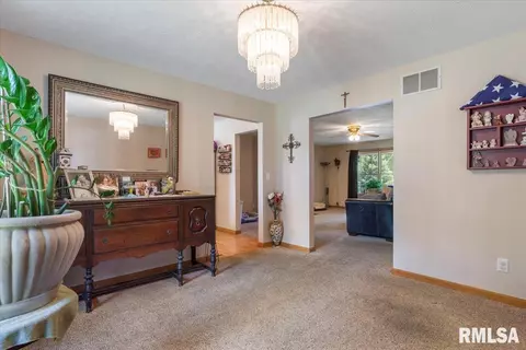 63 Walnut Valley Dr, Springfield, IL 62707 photo 15
