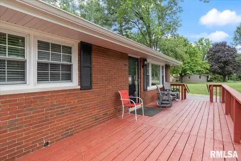 Exterior - 6186 Horseview Dr, Springfield, IL 62712 photo 11 of 12