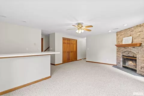 2601 Meadow Pointe Dr, Springfield, IL 62702 photo 29
