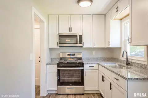3535 S Skyline Ave, Decatur, IL 62521 photo 6
