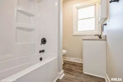3535 S Skyline Ave, Decatur, IL 62521 photo 12
