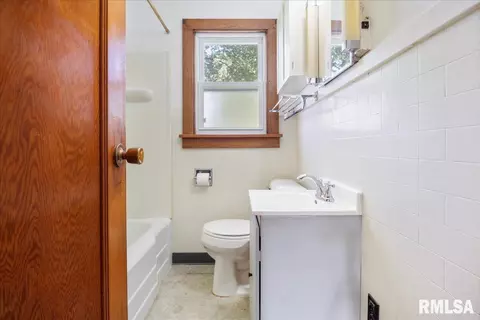 3521 E North Grand Ave, Springfield, IL 62702 photo 34
