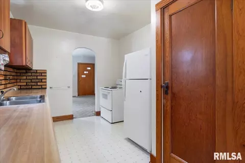 3521 E North Grand Ave, Springfield, IL 62702 photo 24