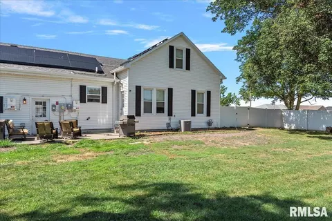 202 E Maple St, New Berlin, IL 62670 photo 39