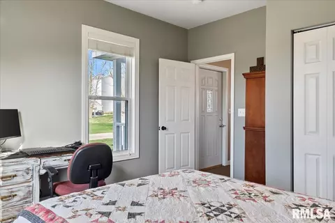 202 E Maple St, New Berlin, IL 62670 photo 26