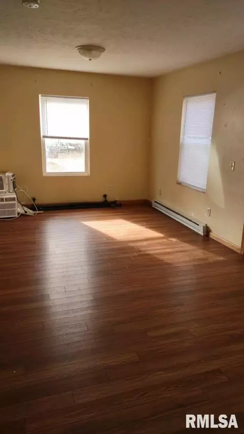 2708 S Whittier, Springfield, IL 62704 photo 3