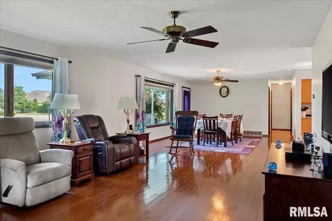5356 Cockrell Ln, Springfield, IL 62711 photo 8